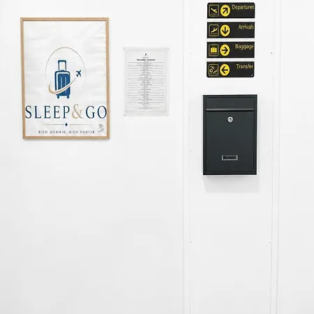 Bed 6f Center-station-airport